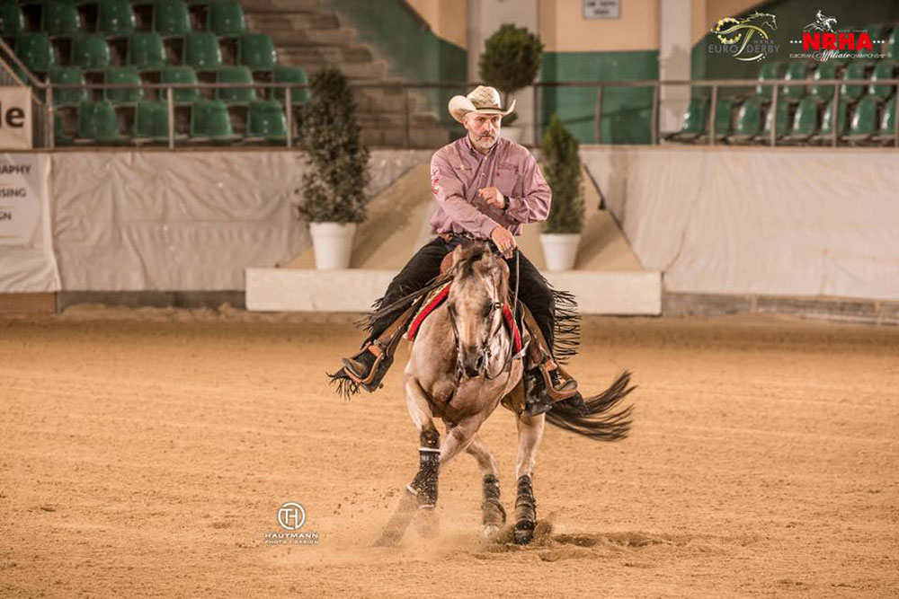 Behind The Slide – Alessandro Dezzuto