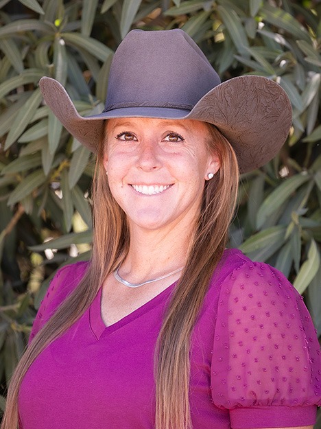 Headshot of Jenny Ricotta