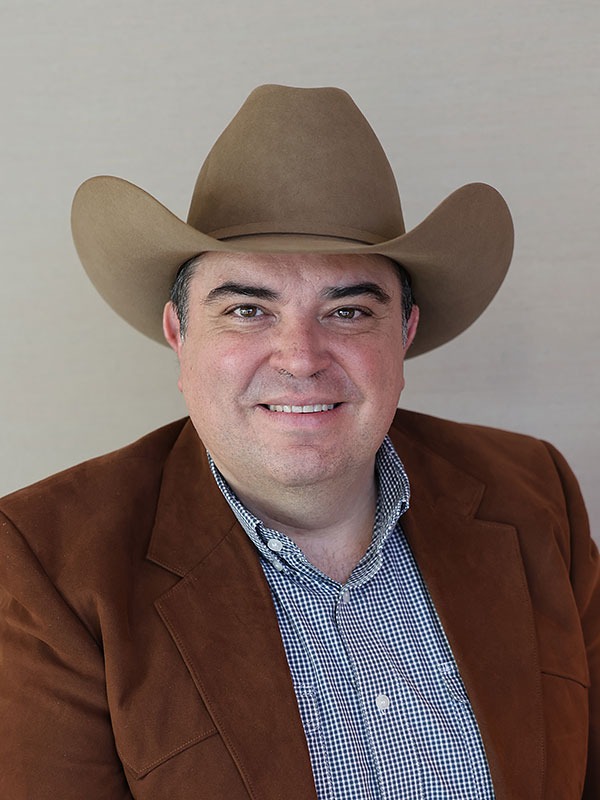 Headshot of Jose Soto Soberanes